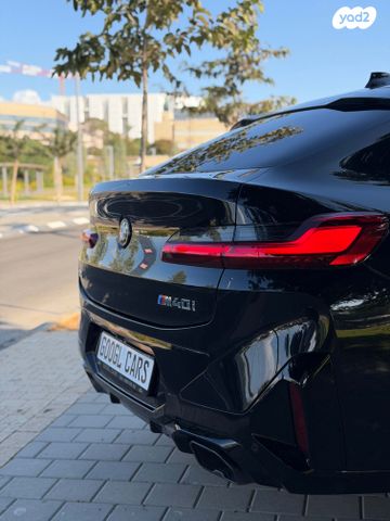 ב מ וו X4 M