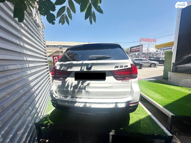 ב מ וו X5