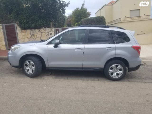 מודעת רכב סובארו פורסטר