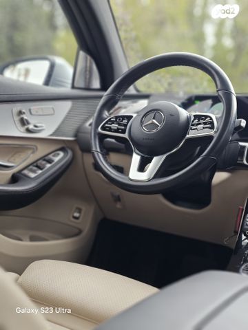 מרצדס-בנץ EQC