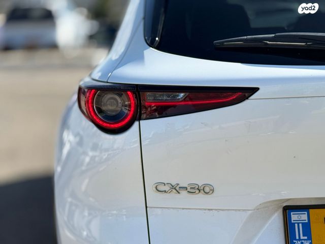 מאזדה CX-30