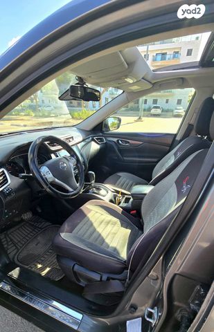 ניסאן אקס טרייל