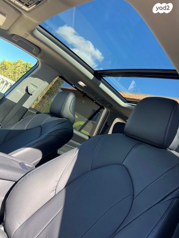 טויוטה גראנד היילנדר