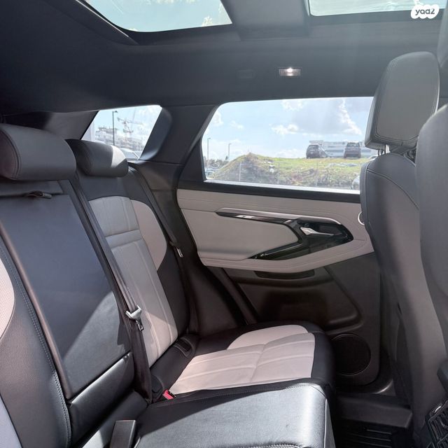 לנד רובר ריינג' רובר איווק