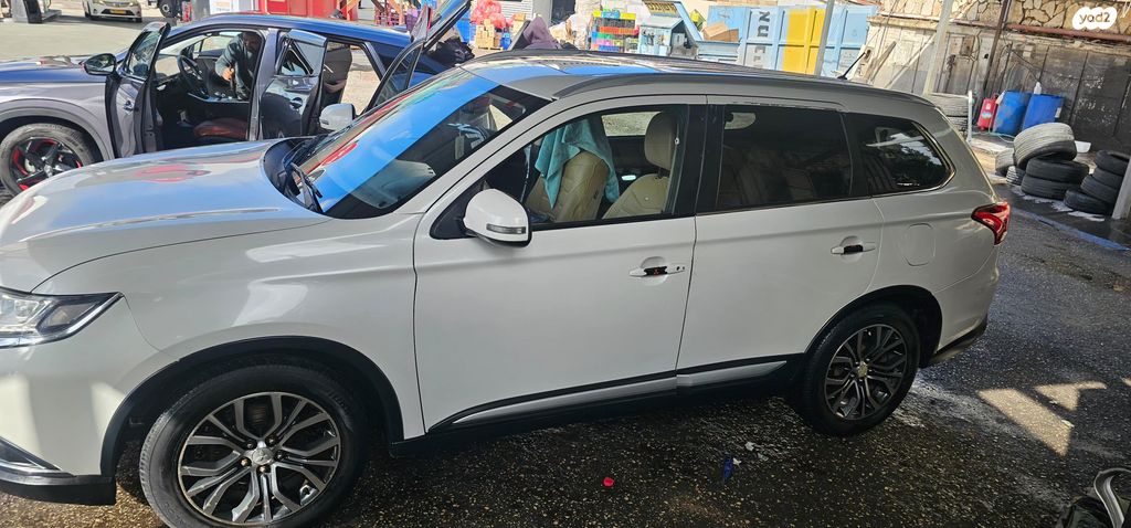 מודעת רכב מיצובישי אאוטלנדר