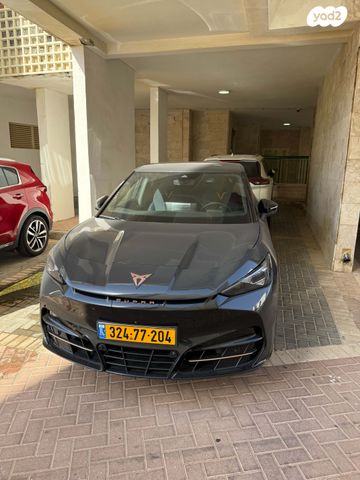 קופרה טווסקאן