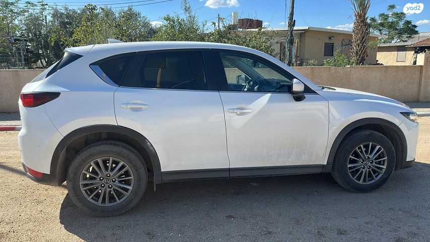 מודעת רכב מאזדה CX-5