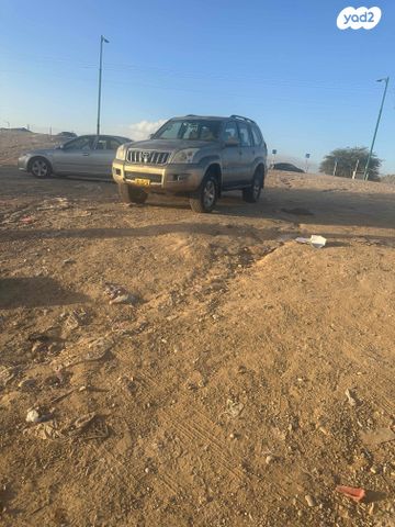 טויוטה לנד קרוזר