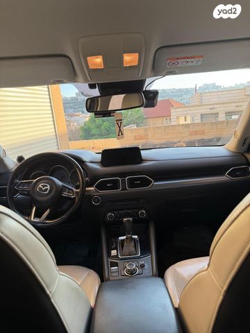 מודעת רכב מאזדה CX-5