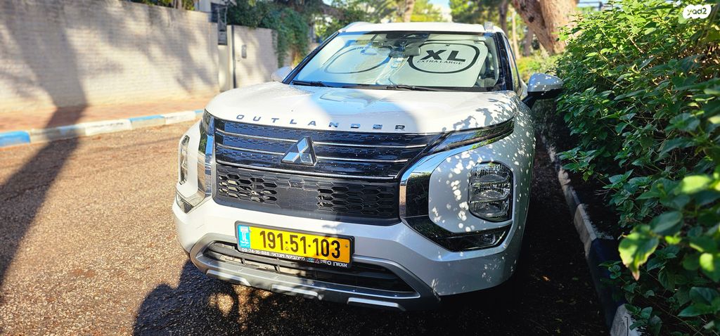 מיצובישי אאוטלנדר