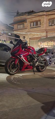 מודעת רכב הונדה CBR650R