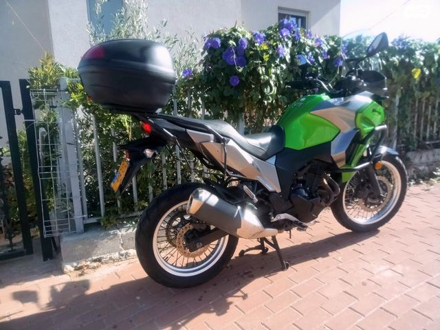 קאוואסאקי Versys-X 300