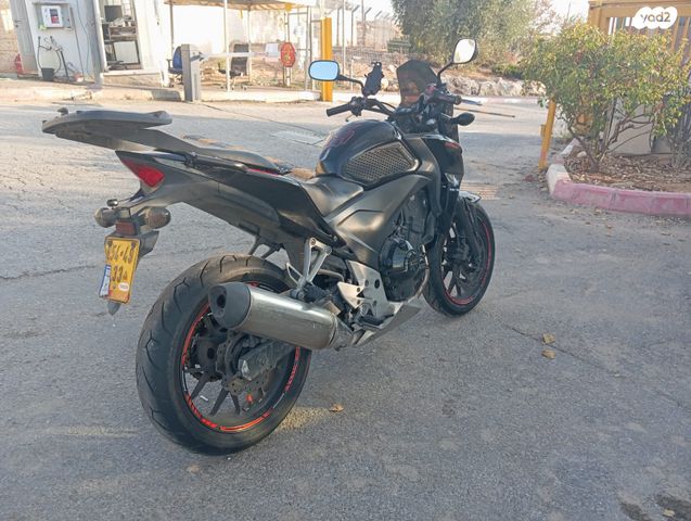 הונדה CB500F