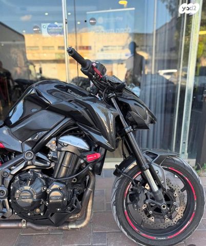 מודעת רכב קאוואסאקי Z900