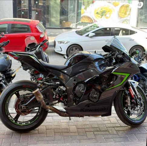 קאוואסאקי נינג'ה ZX 10R