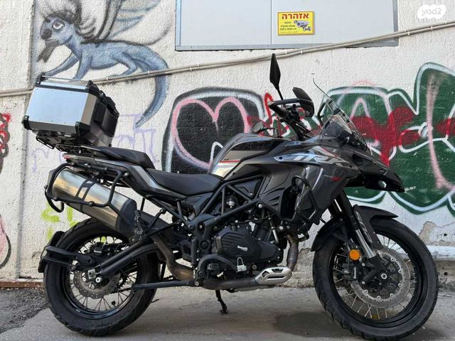 מודעת רכב בנלי TRK502X