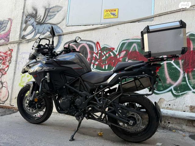 בנלי TRK502X