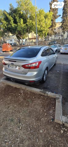 feedItemObj.data.row_1