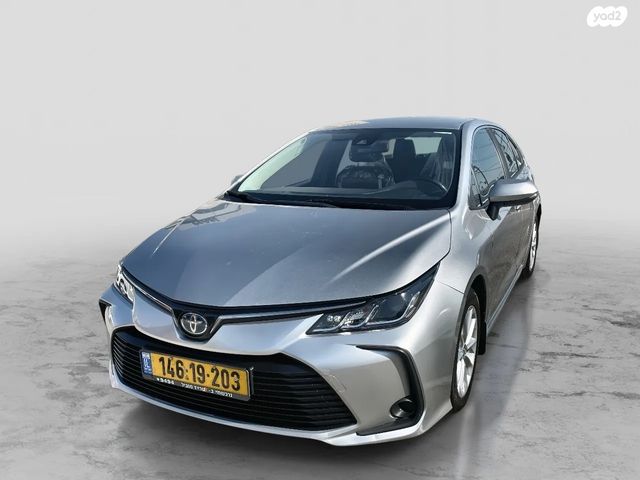 מודעת רכב טויוטה קורולה