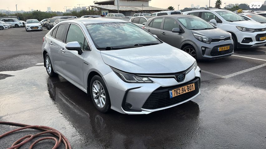 מודעת רכב טויוטה קורולה