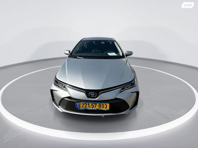 טויוטה קורולה