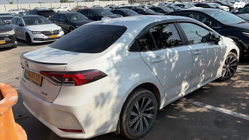 מודעת רכב טויוטה קורולה 2