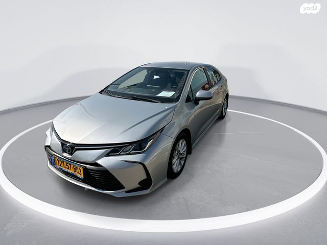 טויוטה קורולה