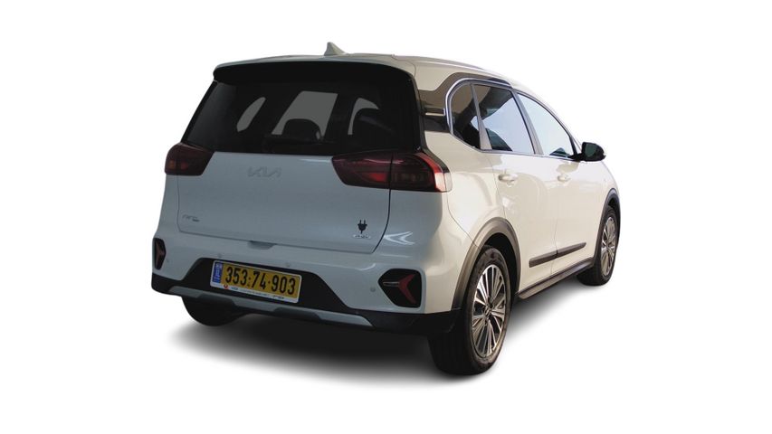 קיה נירו פלוס