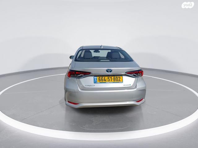 טויוטה קורולה