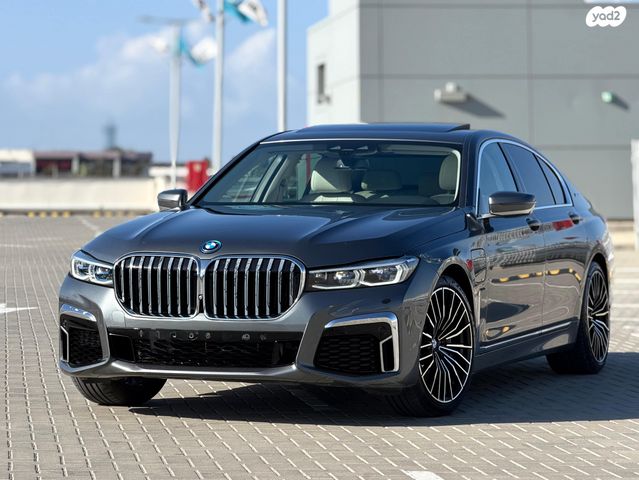 מודעת רכב ב מ וו סדרה 7