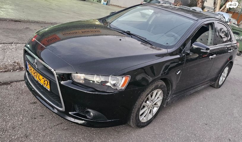 מודעת רכב מיצובישי לנסר