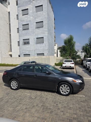 טויוטה קאמרי