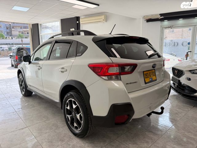 סובארו XV