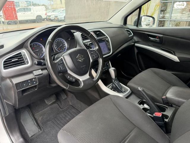 סוזוקי קרוסאובר