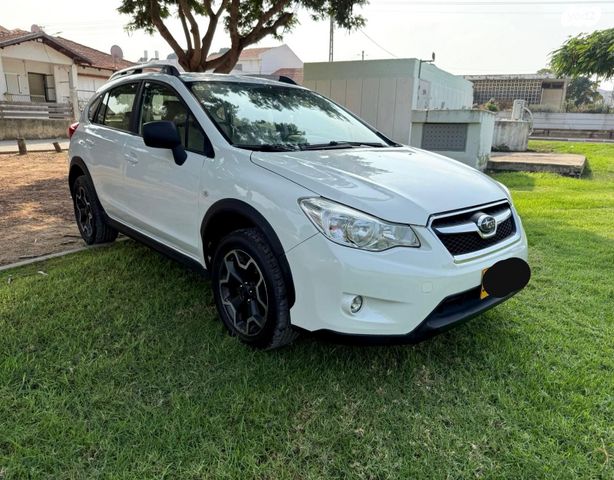 מודעת רכב סובארו XV