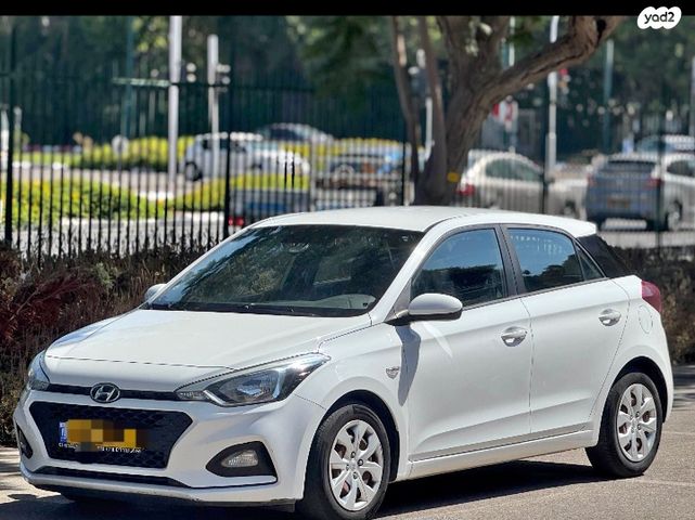 מודעת רכב יונדאי i20