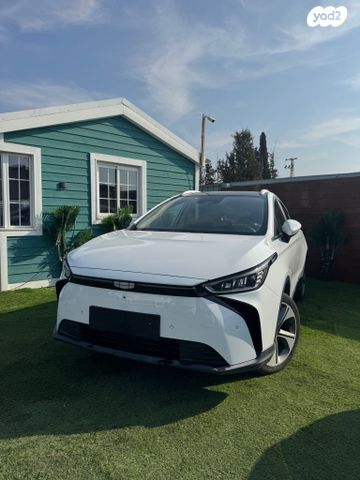 מודעת רכב ג׳ילי Geometry C 2