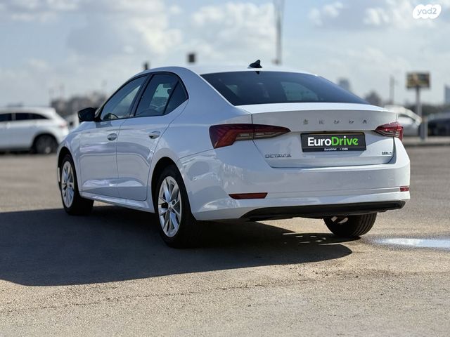 סקודה אוקטביה 