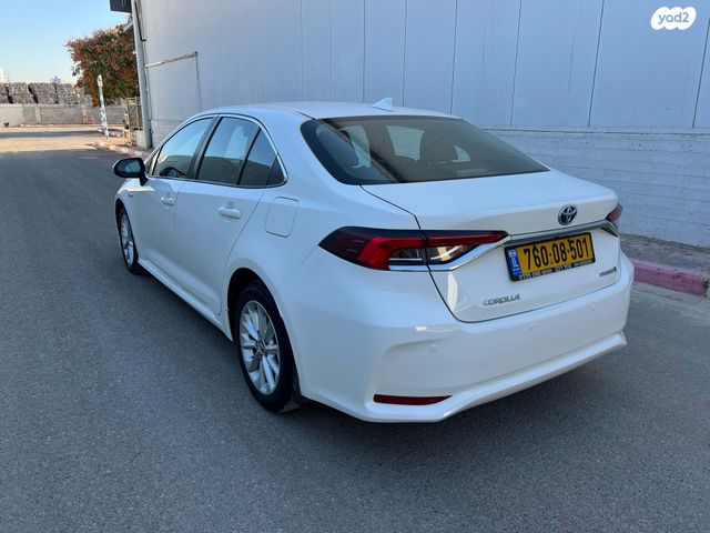טויוטה קורולה
