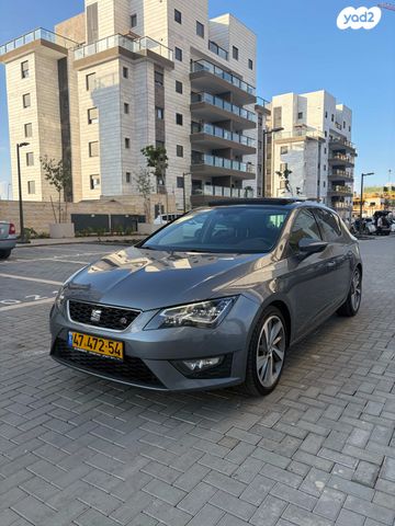 מודעת רכב סיאט לאון