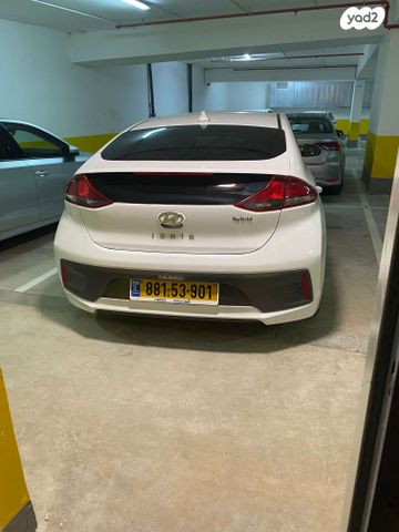 יונדאי איוניק