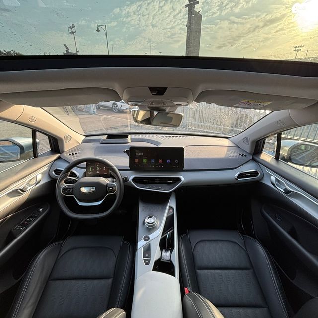 ג׳ילי Geometry C