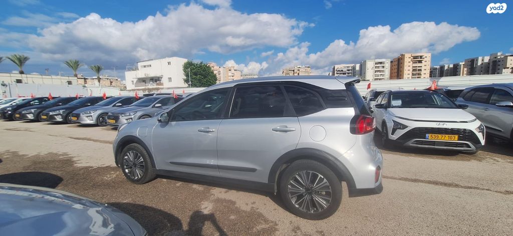 קיה נירו פלוס