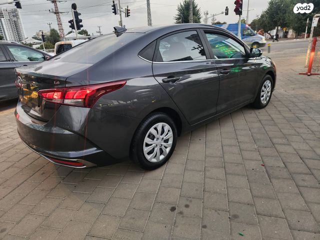 יונדאי אקסנט i25