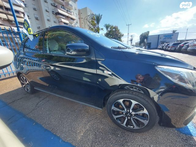 מיצובישי ספייס סטאר