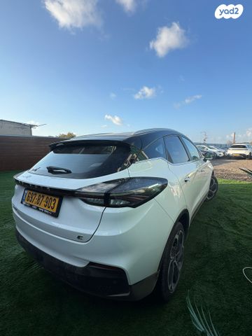 מודעת רכב ג׳ילי Geometry C