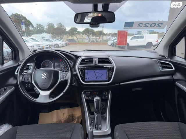 סוזוקי קרוסאובר