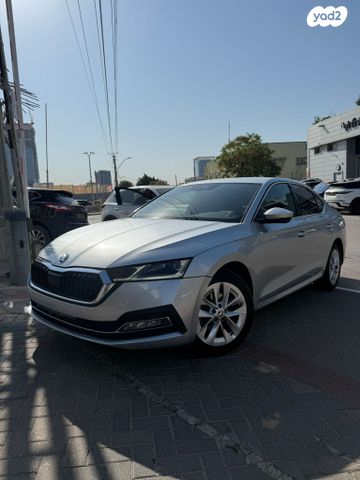 סקודה אוקטביה