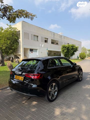 מודעת רכב אאודי A3 2