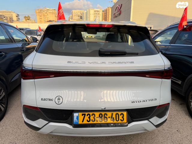 בי.ווי.די אטו 3